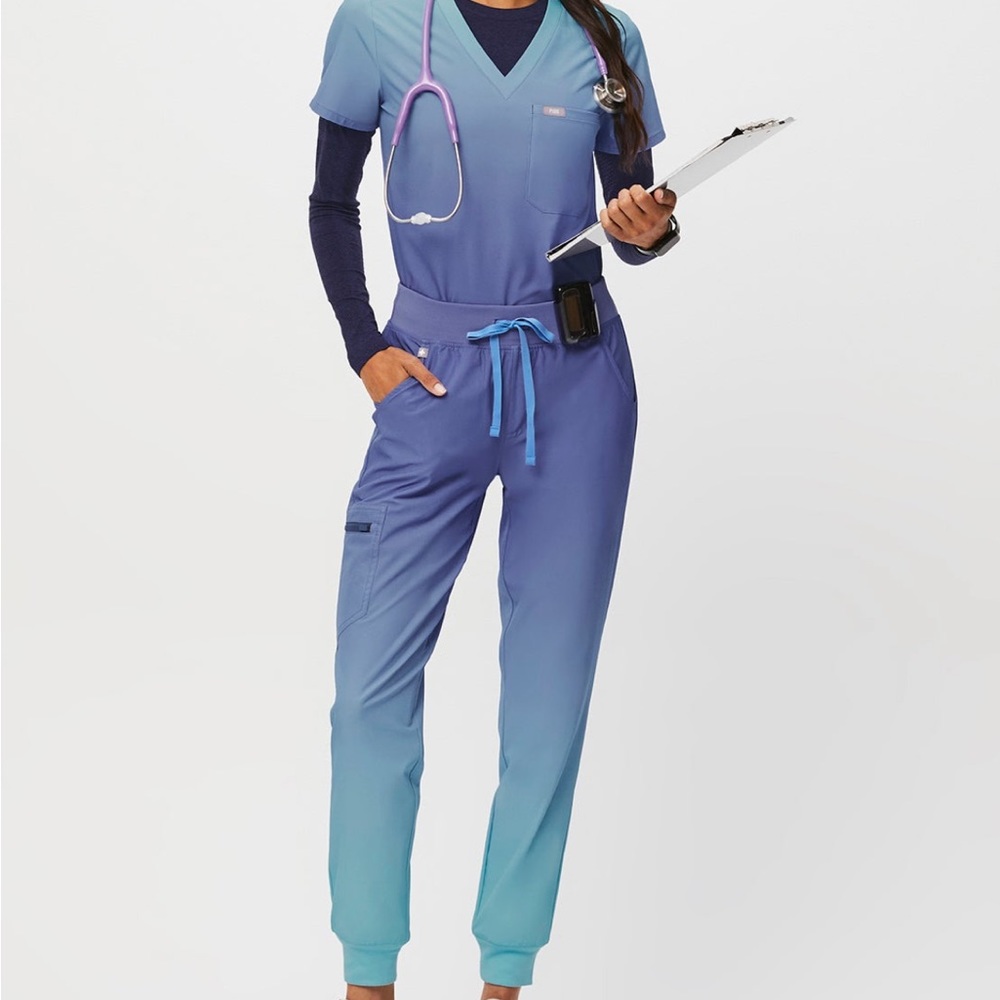 Figs ombré scrub set